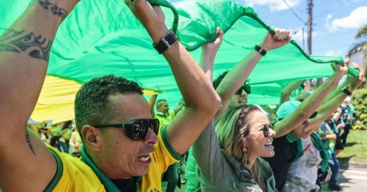 'Bolsonarismo não está derrotado, está disseminado. Basta ver os patrões demitindo funcionários que votaram no Lula', diz filósofo Renato Lessa