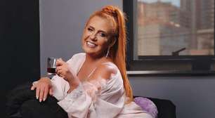 Rita Cadillac rebate 'pedradas' por conteúdo adulto e diz que manda no próprio corpo