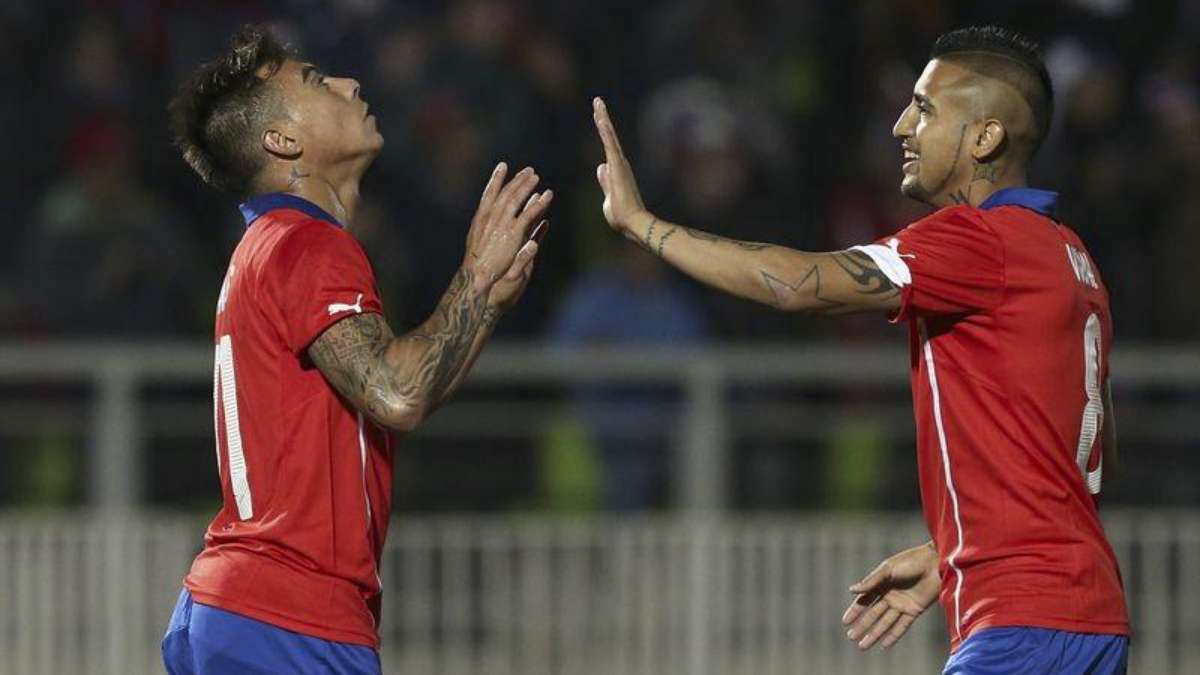 Vidal no Barcelona: conheça outros chilenos que brilharam na