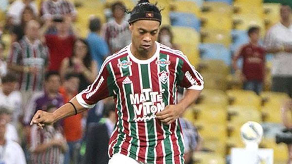 VÍDEO: Ronaldinho completa 32 anos, relembre grandes momentos da