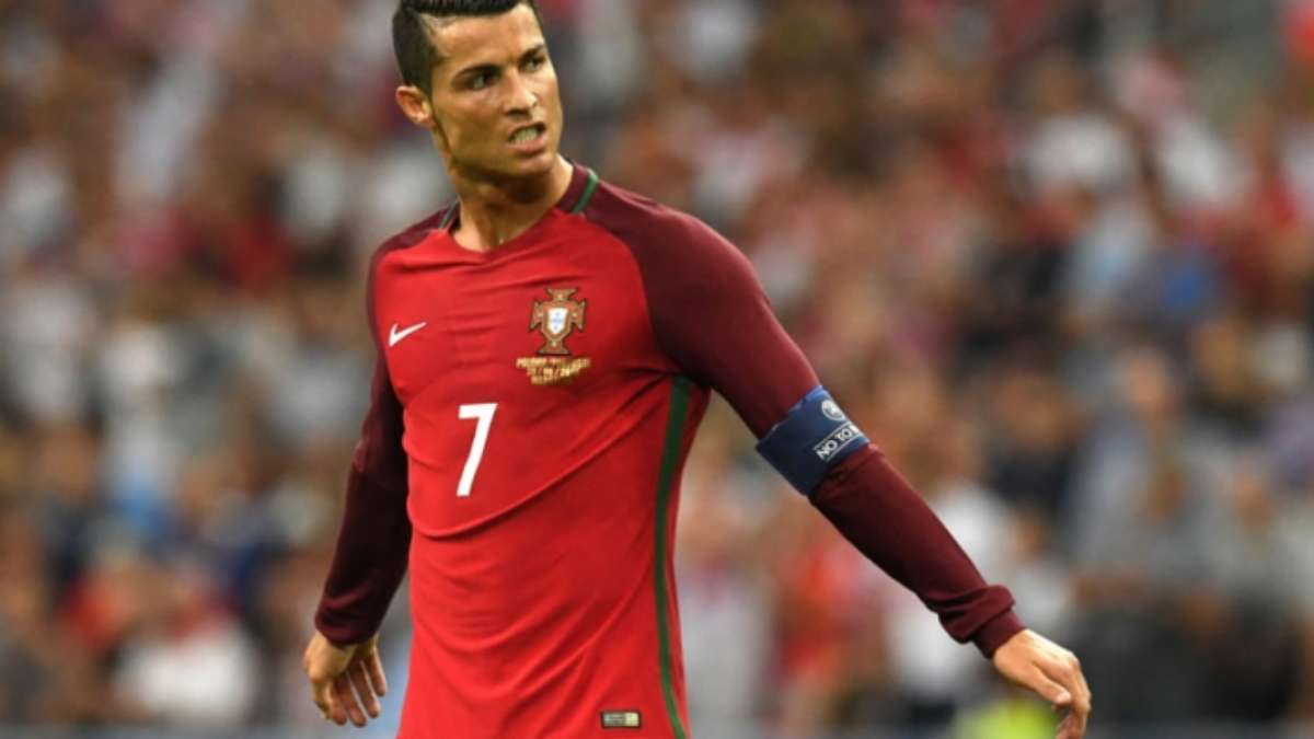 Jogador 'mais forte do Mundo' vê Ronaldo a entrar no wrestling: «Fazia o  'Siiim' e saltava para bater no adversário» - O diário de CR7 - Jornal  Record