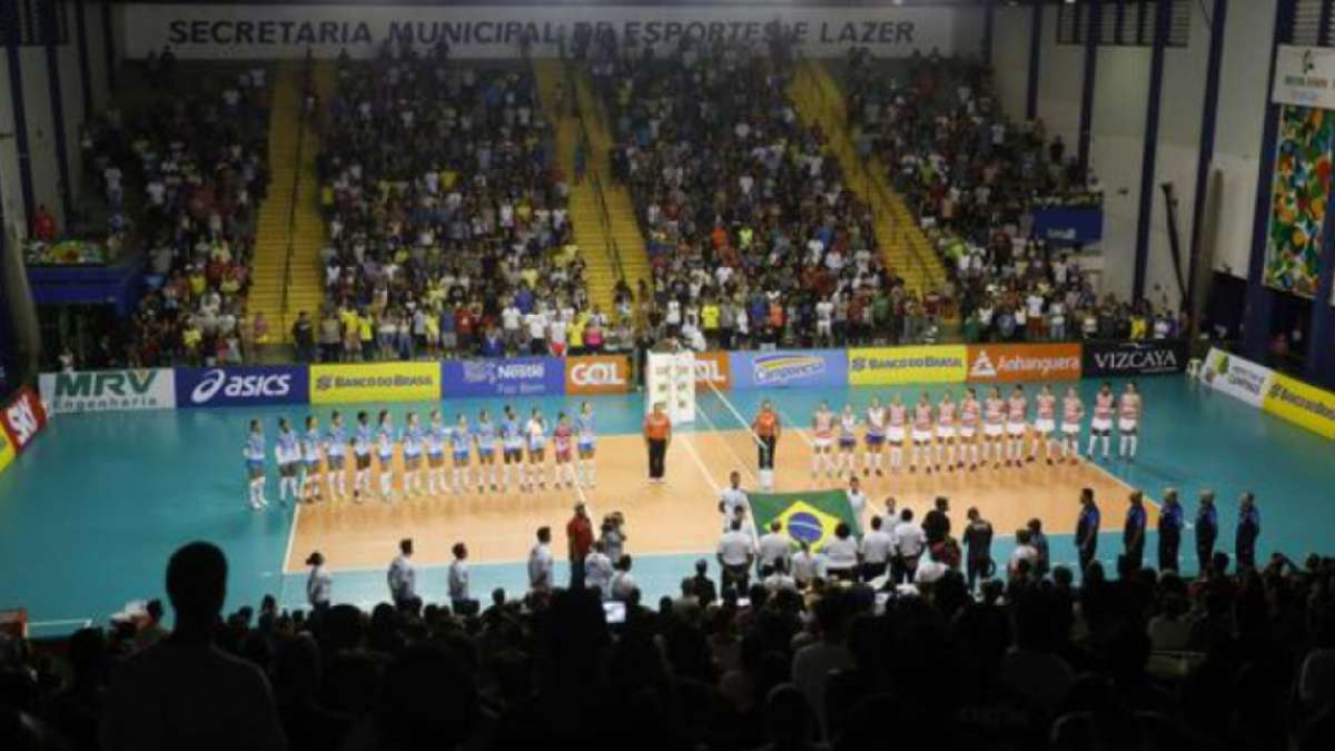 Evento lota ginásio em Taubaté