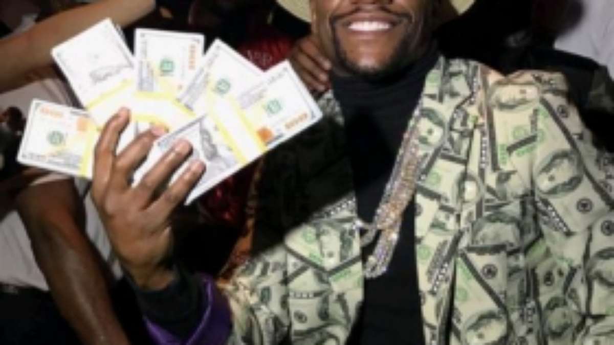 Floyd Mayweather ostenta coleção de carros na web: Brinquedos