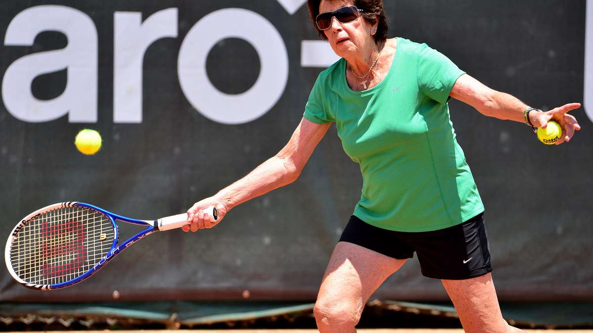 Corpo da ex-tenista Maria Esther Bueno é velado em São Paulo