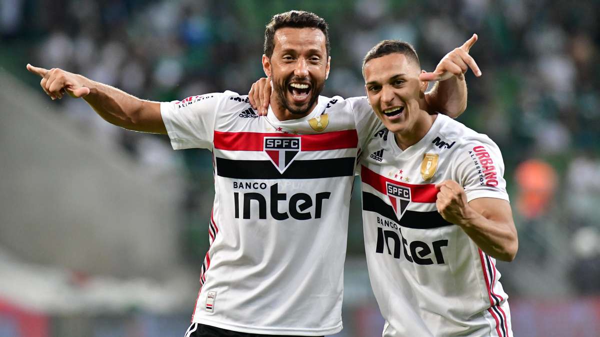 Palmeiras vence São Paulo nos pênaltis e é campeão do Campeonato