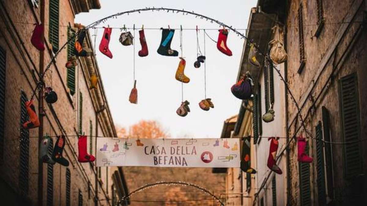 A origem e os doces típicos da Befana, na Itália