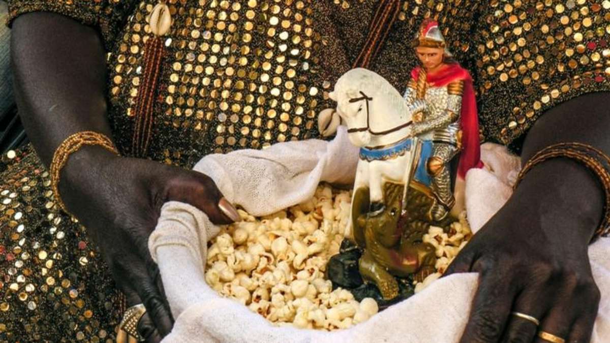 Hoje comemora-se nas religiões da Umbanda e Candomblé, o dia do orixá Ogum.  O orixá guerreiro está sempre próximo de nós…