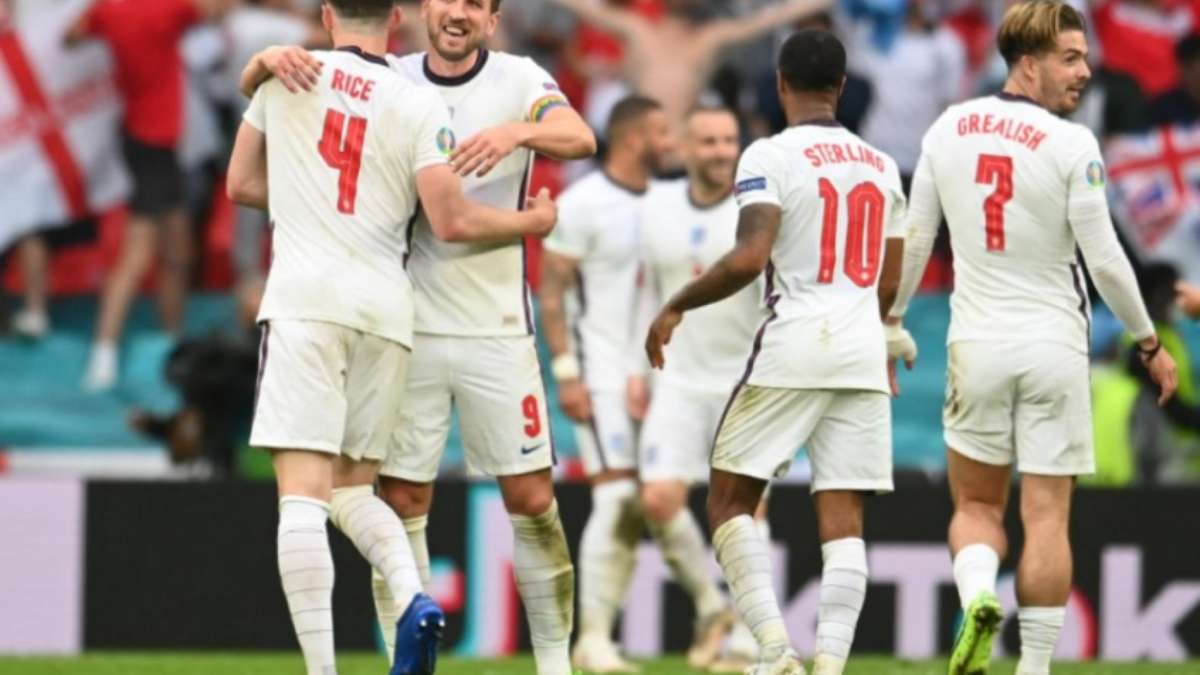 Inglaterra chega às semifinais da Euro sem sofrer um gol sequer