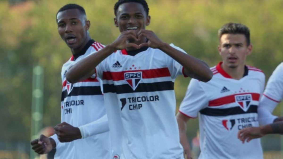 Tricolor domina premiação do Paulistão 2021 - SPFC