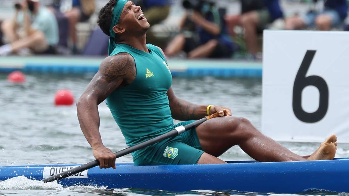 isaquias brilha e e ouro no c1 1000m da canoagem velocidade