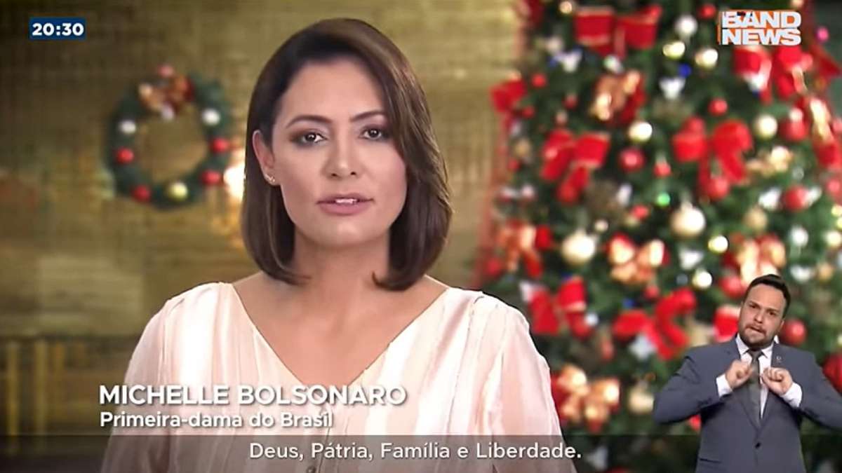 Primeira-dama rouba a cena na TV e vira capital político Primeira-dama rouba a cena na TV e vira capital político