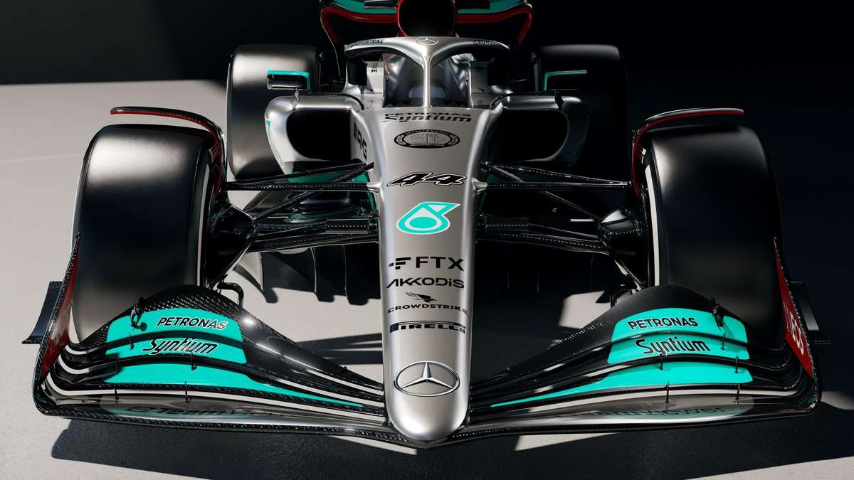 Mercedes apresenta novo carro da F1. Pintura prata retorna