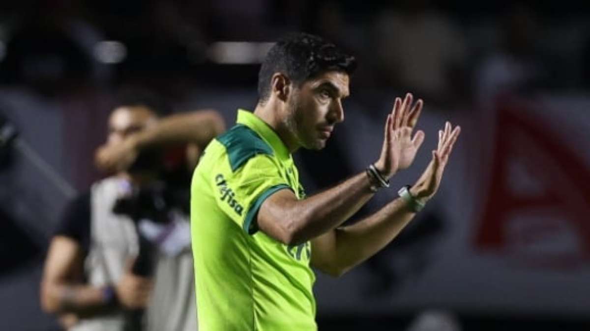 Abel Ferreira já surpreendeu em escalação para final em 2022 