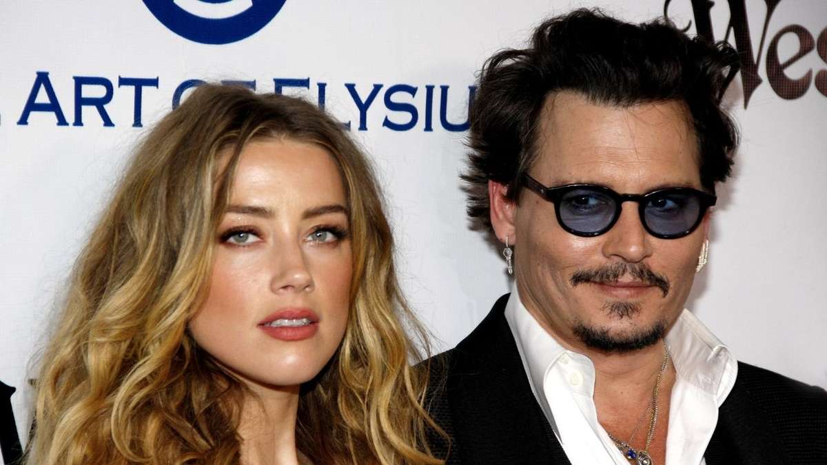 Amber Heard e Johnny Depp. As alegações de agressões sucedem-se