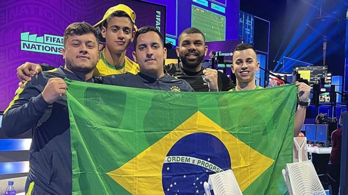 Campeão dos campeões: Conheça o jovem que vai representar o Brasil em  Mundial de game