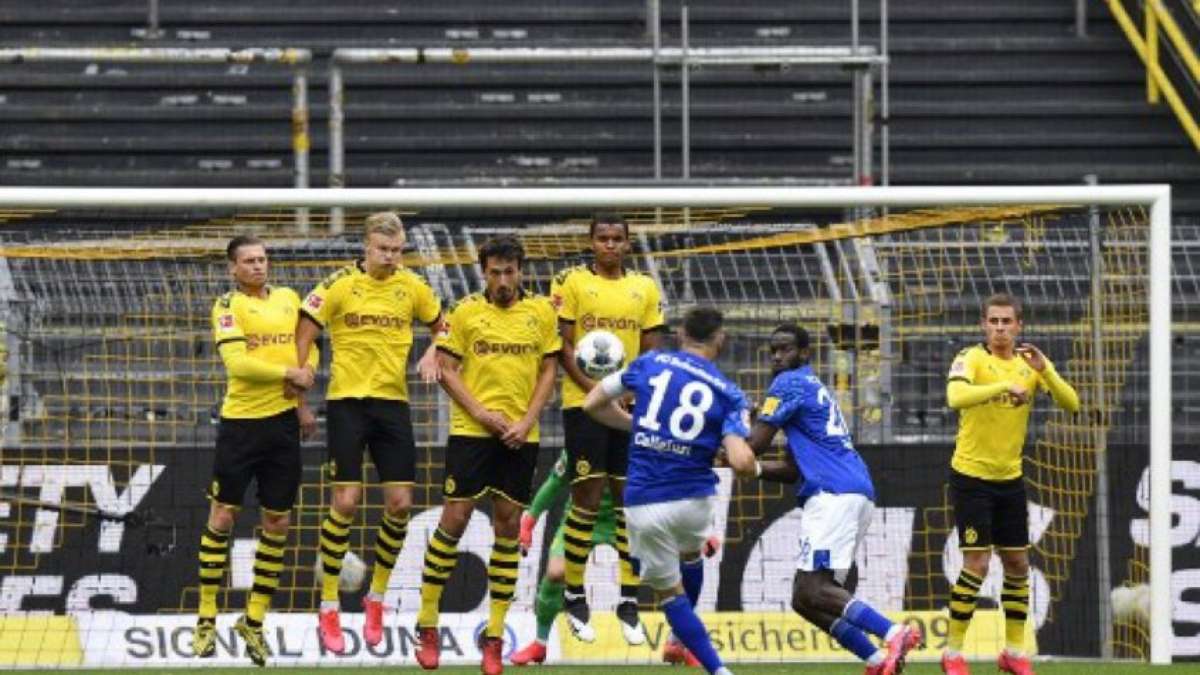 Borussia Dortmund x Schalke 04: onde assistir, horário e escalações do jogo  da Bundesliga