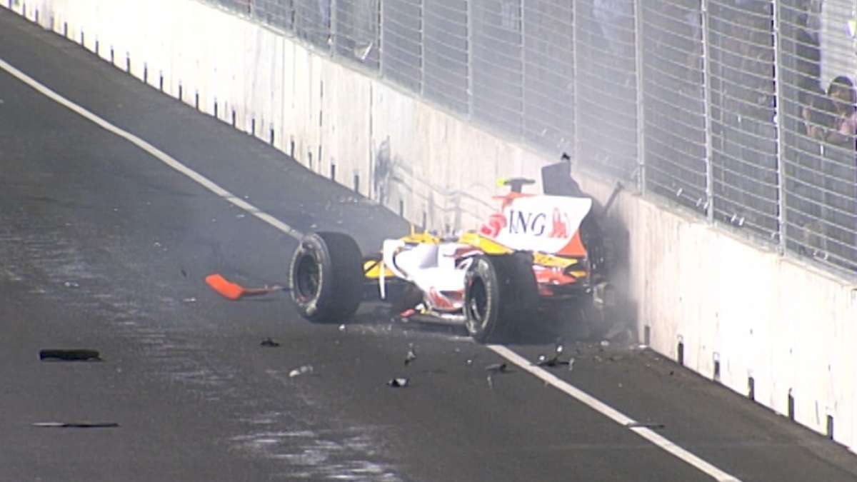 Noticias  Nelson Piquet Jr garante lugar na quarta fila em Tarumã