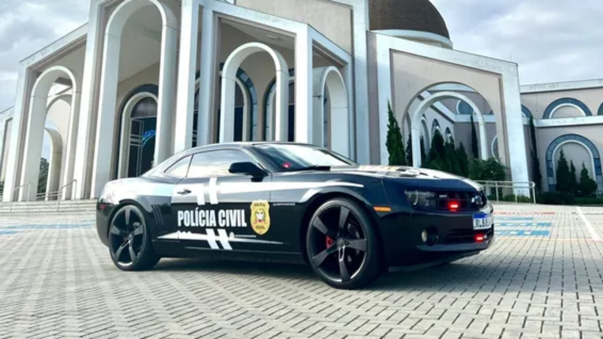 Chevrolet Camaro apreendido agora é usado pela polícia de SC