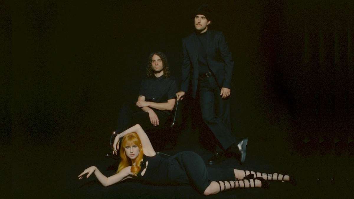 Paramore Share Lyric Video For New Song “C'est Comme Ça”