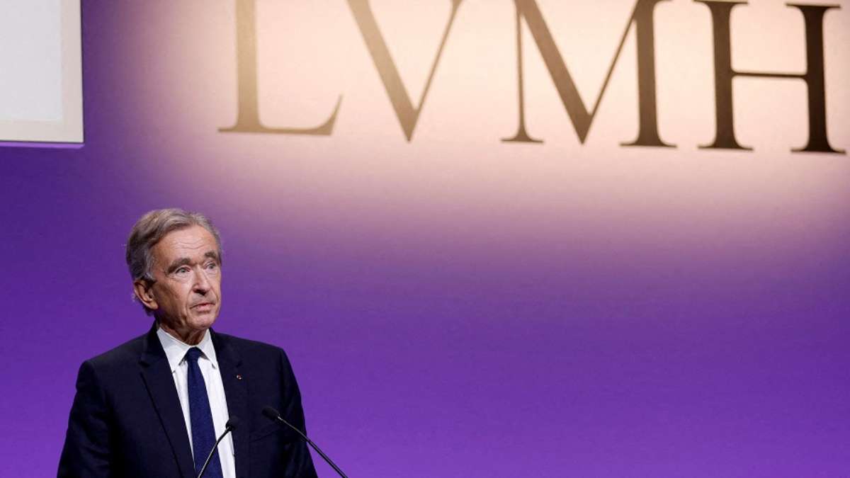 Dono da Louis Vuitton e terceiro mais rico do mundo: conheça Bernard Arnault