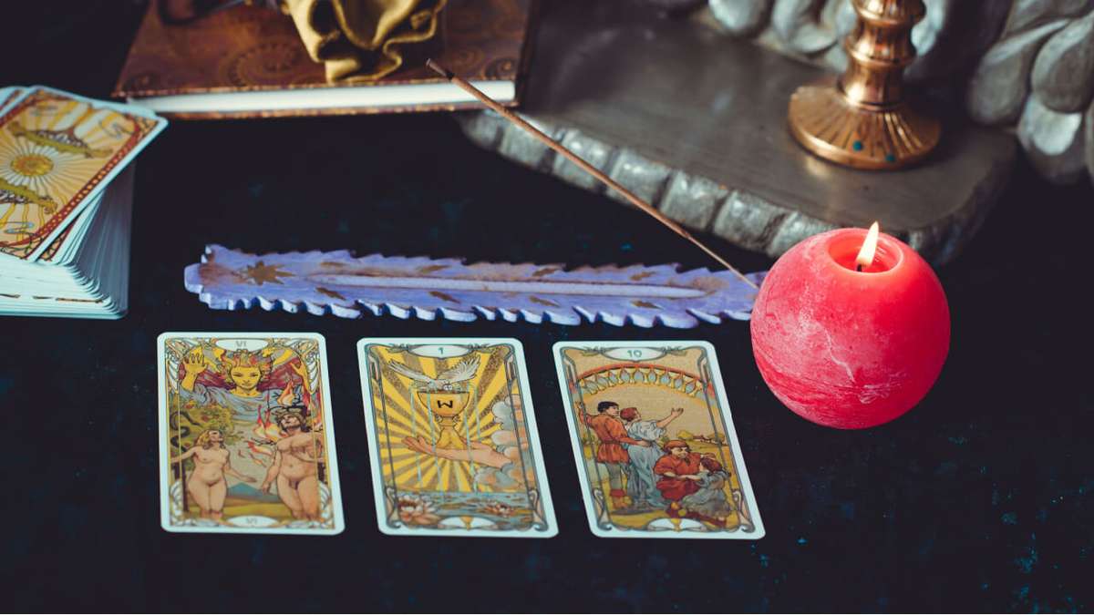 Tarot Semestral Personare. Previsões para seus próximos seis meses.