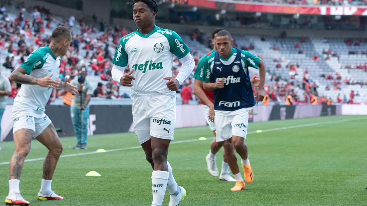 Palmeiras abre 2 a 0, cede empate ao Athletico-PR e soma 3º jogo sem  vitória no Brasileirão - Jornal de Brasília