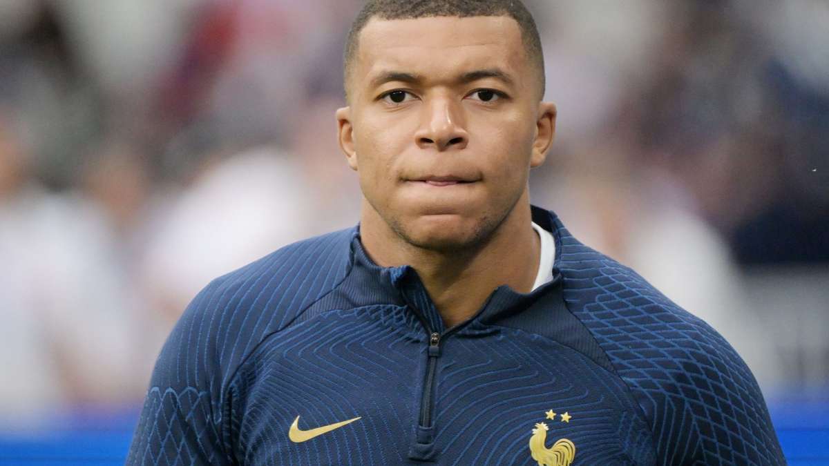 Mbappé marca, mas Lille arranca empate no fim e interrompe série