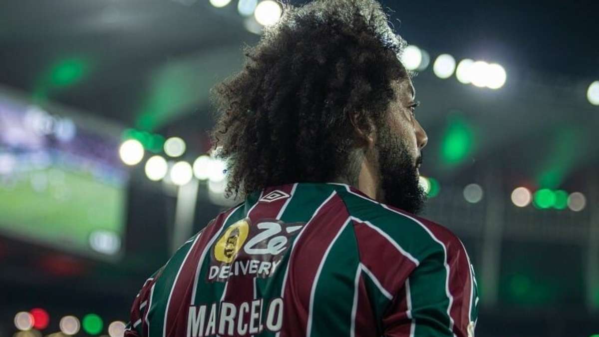 Paulinho, do Sporting, suspenso por três jogos e falha clássico