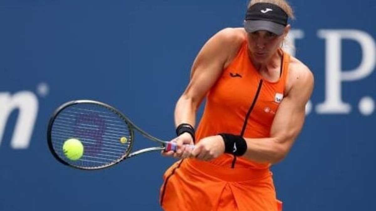 Ainda sem estar 100%, Bia Haddad Maia cai em estreia no WTA 1000 de Pequim