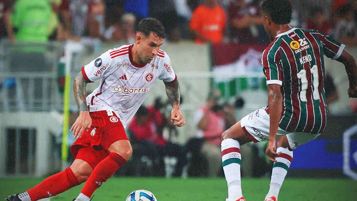 Fluminense e Internacional abrem semifinal com empate eletrizante