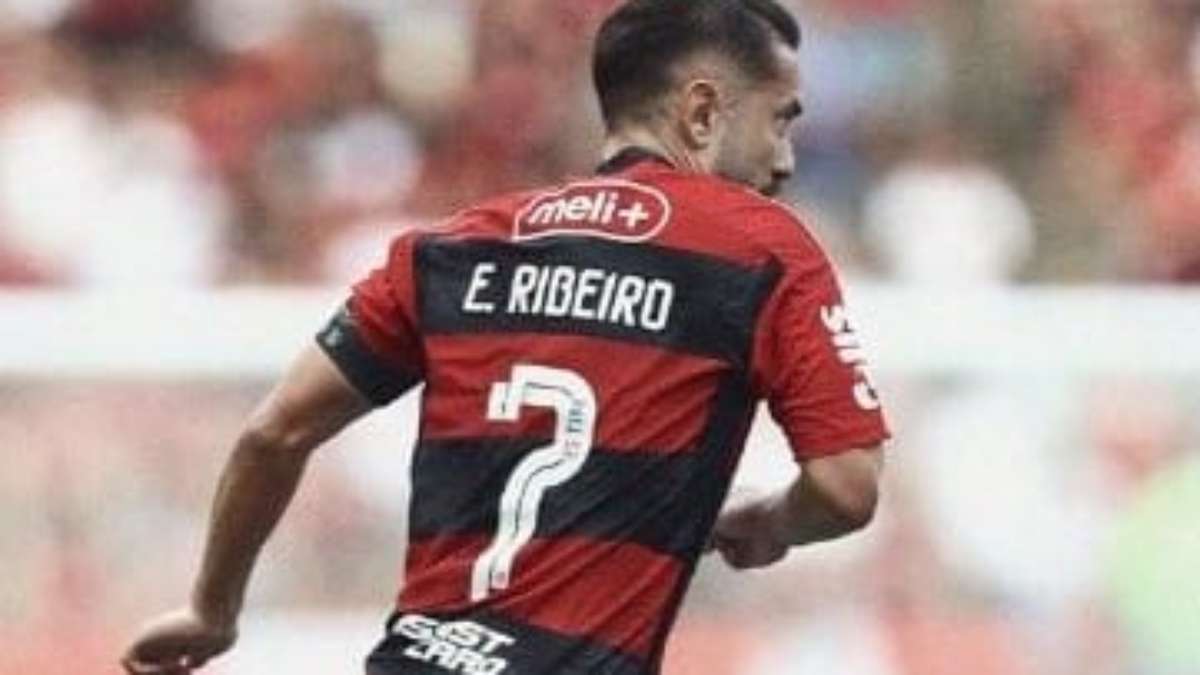 Joga no Bahia, o Corinthians o queria, agora está na mira do Flamengo para  2024