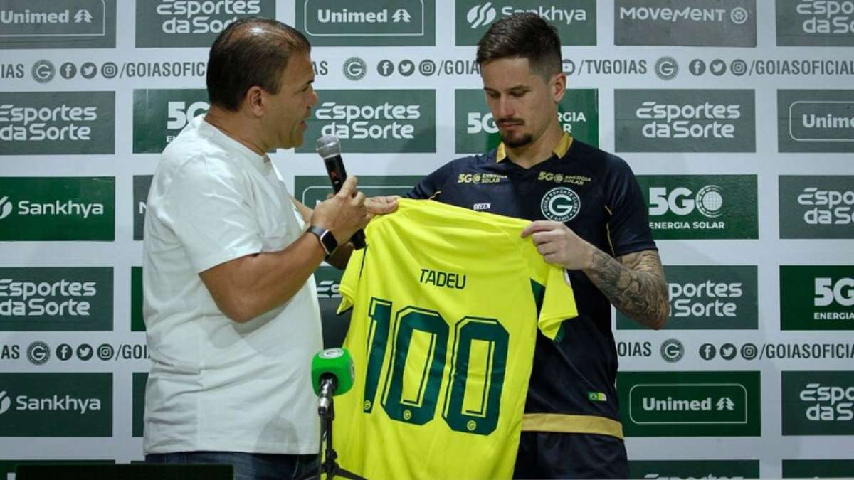 Artur completará 100 jogos pelo Columbus Crew: É uma honra