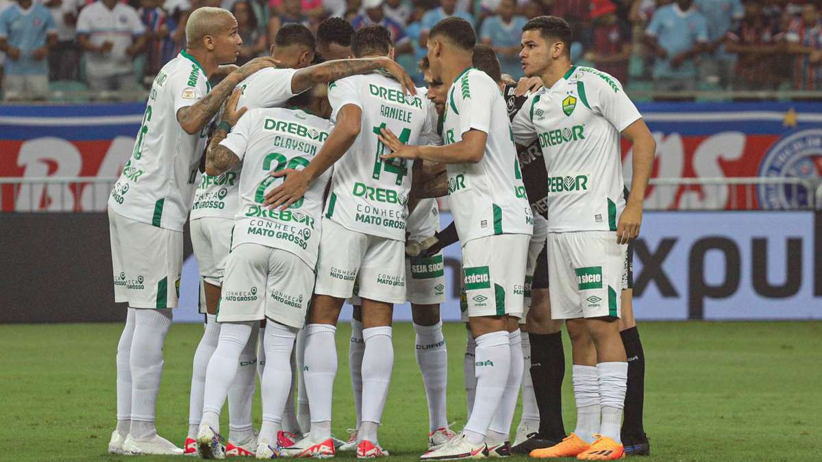 Cuiabá enfrenta o Fortaleza buscando concretizar a permanência na Série A  do Campeonato Brasileiro