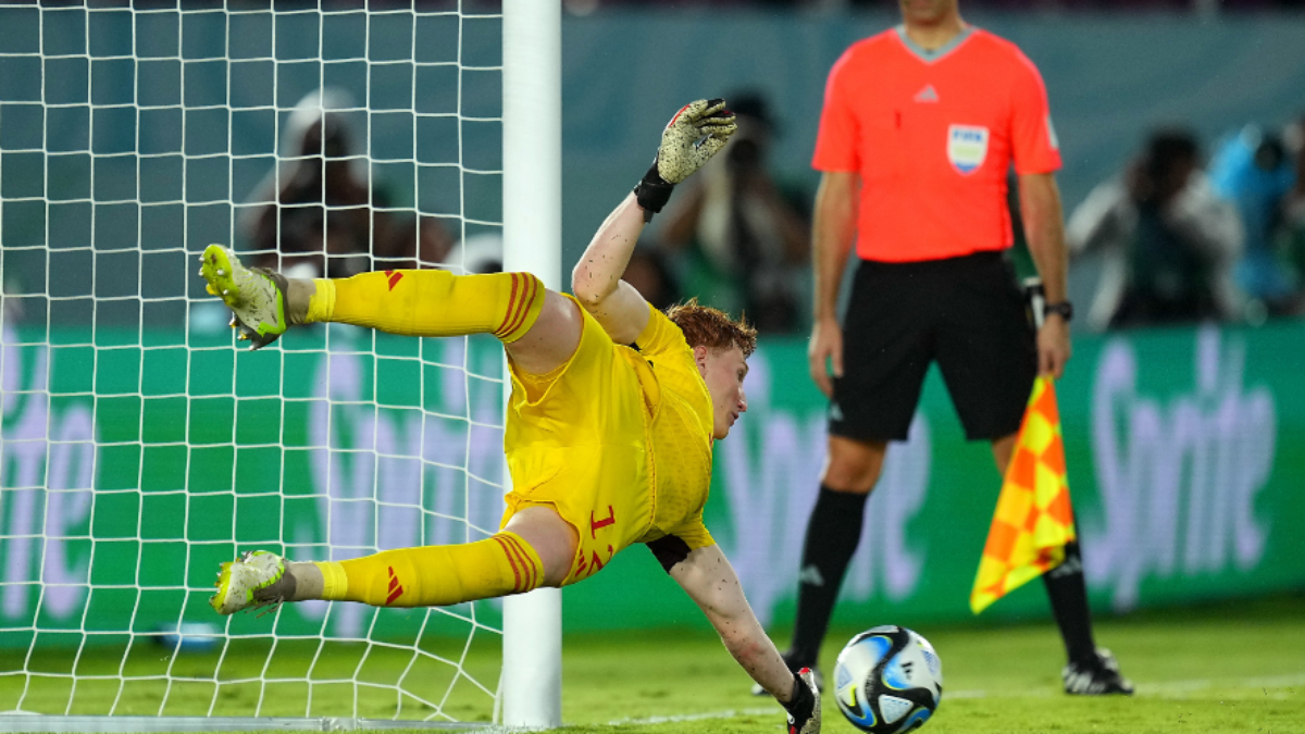 Deutschland besiegte Argentinien im Elfmeterschießen und erreichte das Finale der U-17-Weltmeisterschaft