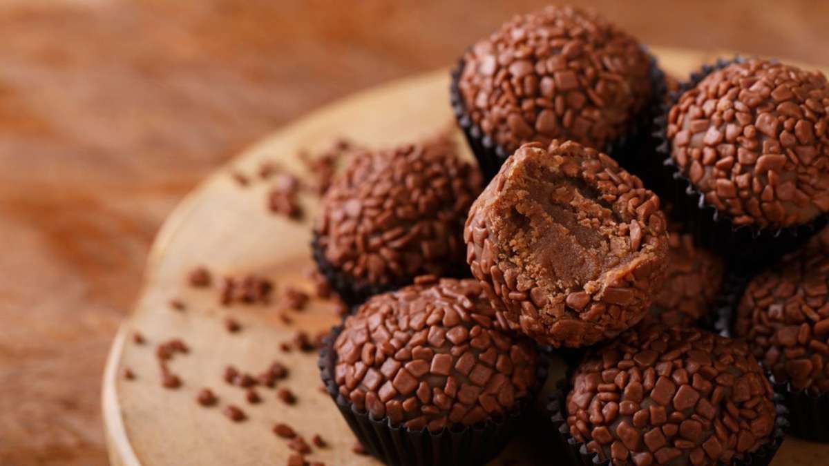 Brigadeiro perfeito: tudo que voc&ecirc; precisa saber para n&atilde;o errar nunca mais