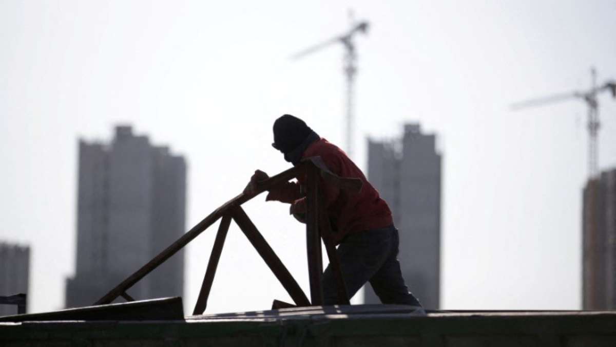 El FMI dice que la economía mundial seguirá siendo «resiliente» en 2024, pero crecerá muy lentamente