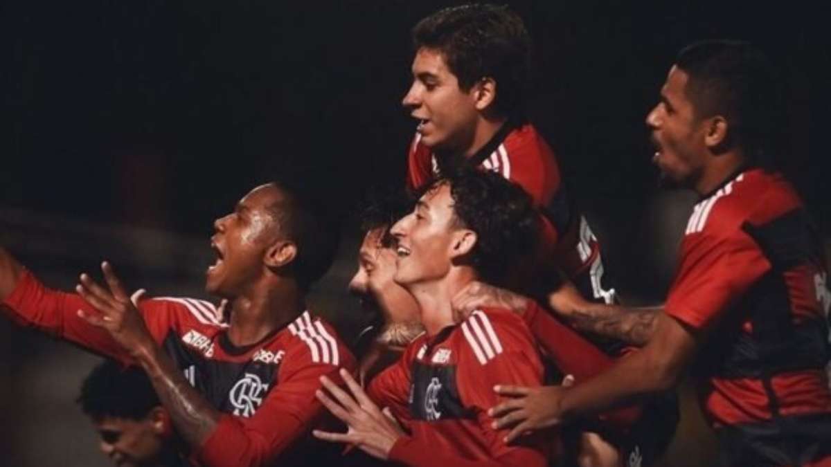 Flamengo x São José-RS AO VIVO, com a Voz do Esporte, às 20h45