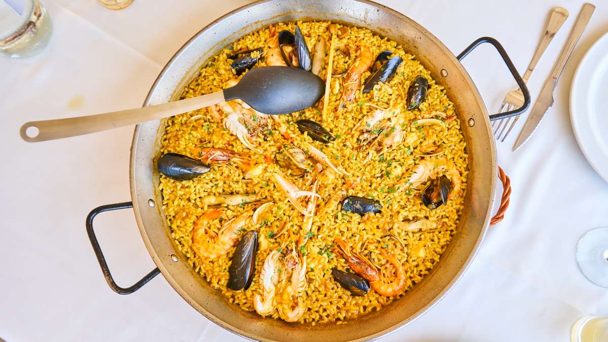 El arroz para paella puede 'desaparecer' de España;  La razón es comprensible.