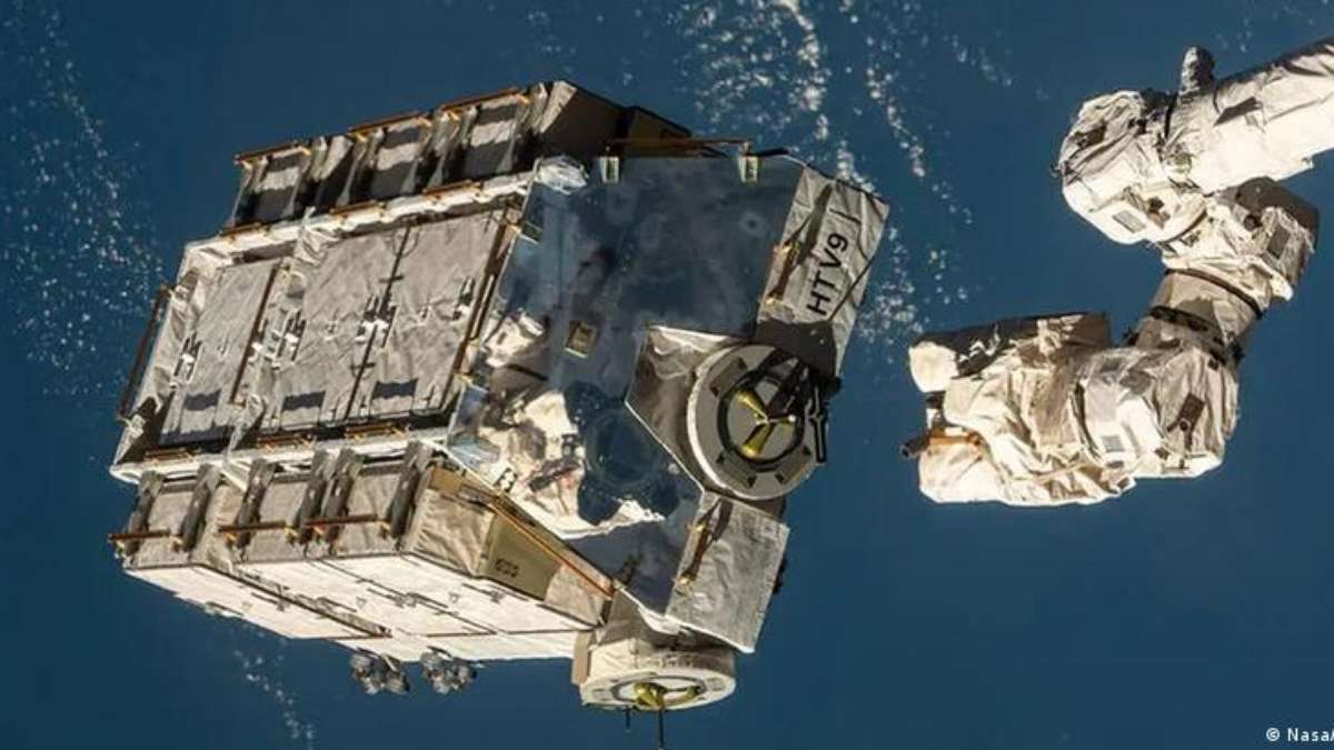 Deutschland in höchster Alarmbereitschaft nach dem Absturz von ISS-Trümmern