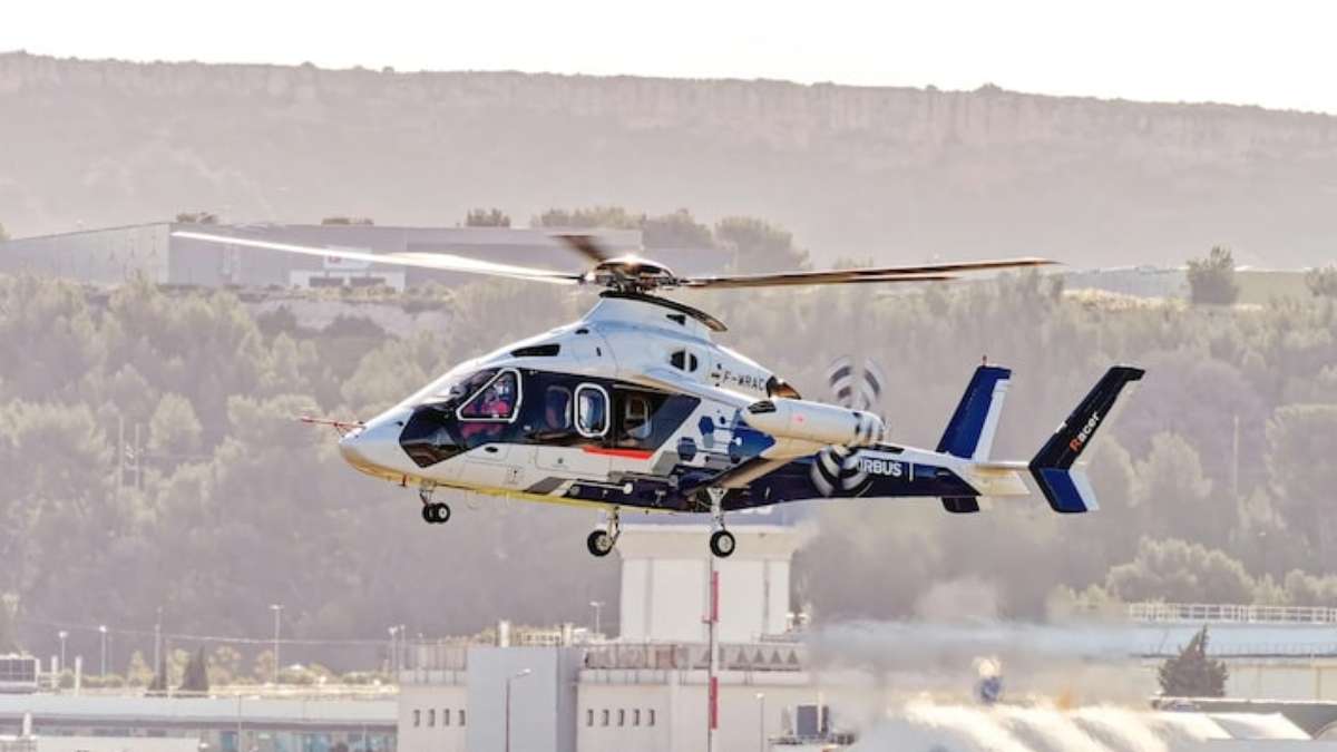 Airbus lanza un prototipo de helicóptero con alas que puede alcanzar velocidades superiores a 400 km/h