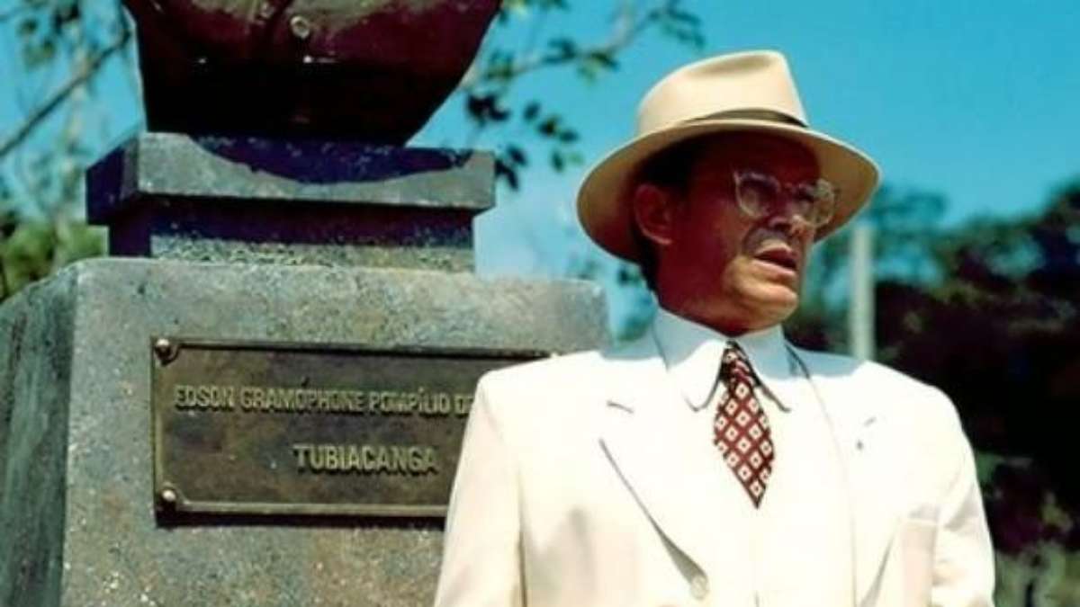Conheça a trajetória do ator e diretor José Wilker