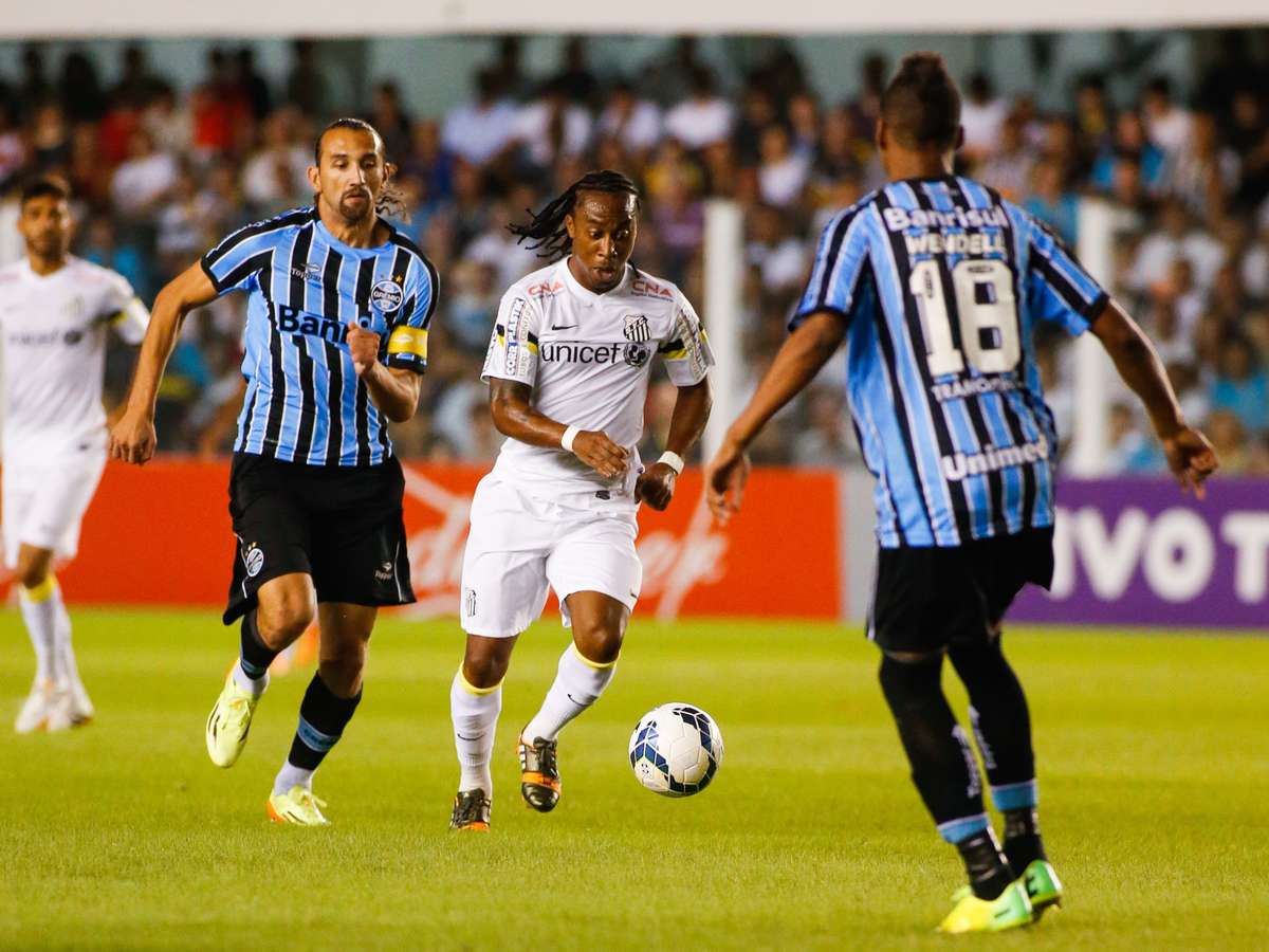 Veja fotos de Santos x Grêmio