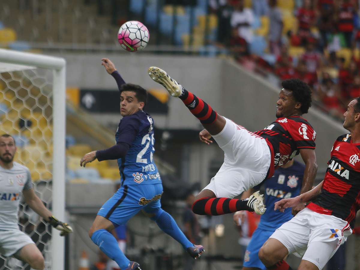 Flarinthians': Torcedores de Flamengo e Corinthians se unem nas redes para  secar Palmeiras na final da Libertadores - Flamengo - Extra Online