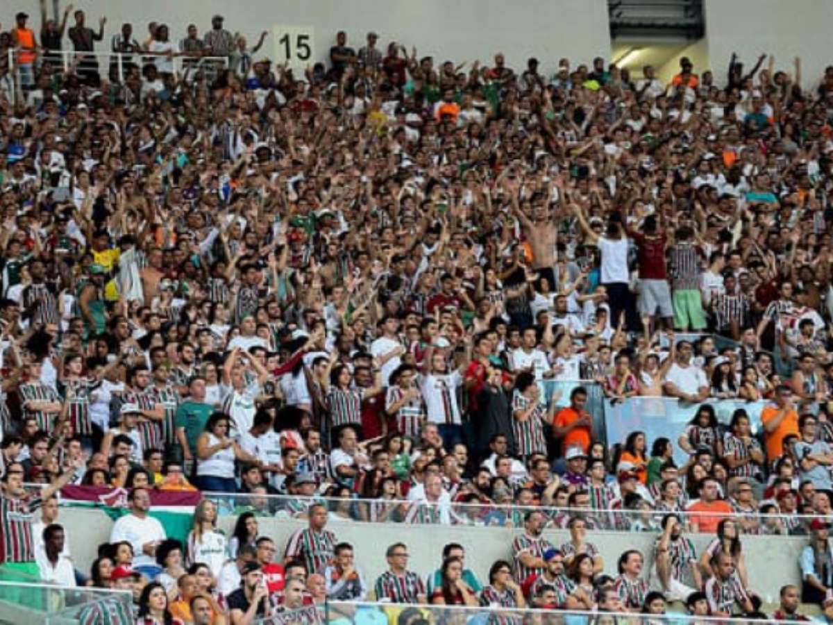 Inter faz nova promoção de ingressos para sócios na partida contra o  Coritiba
