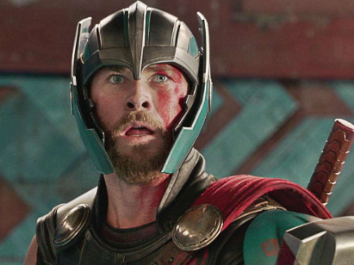 Chris Hemsworth interpretou outro personagem além do Deus do