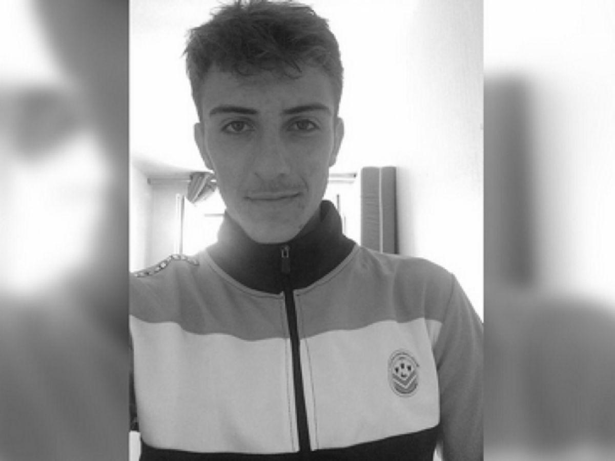 Morte de jovem jogador de rúgbi reacende o debate sobre comoções cerebrais  na França - Esporte em foco