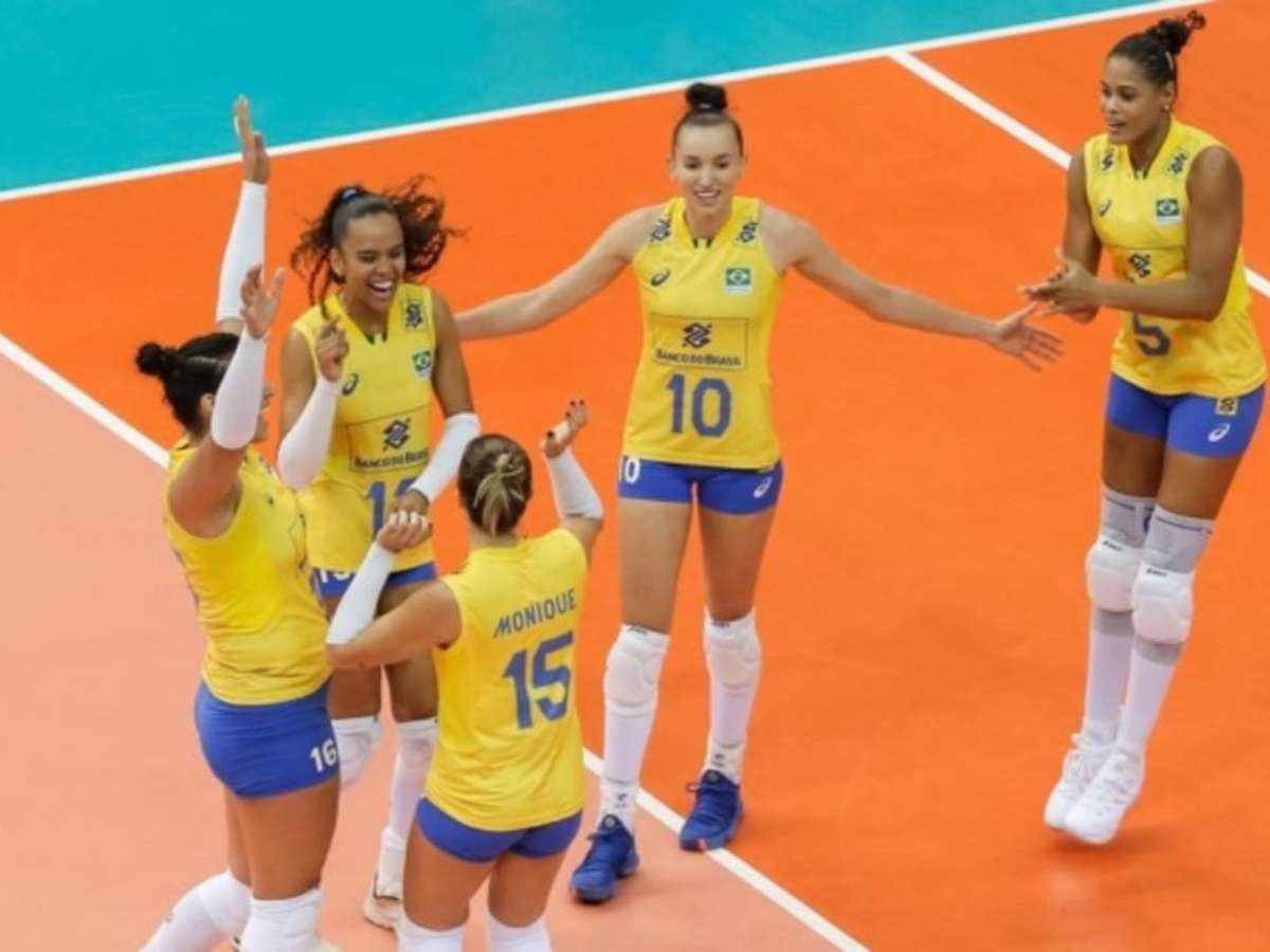 China abre mundial de vôlei feminino com vitória em sets diretos