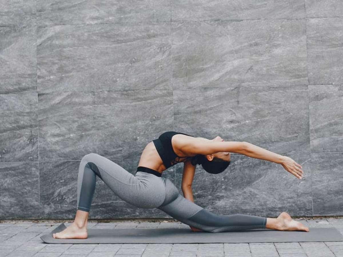 Os benefícios do yoga em dupla - Namu