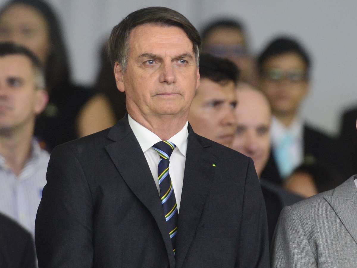 Ao vivo: Bolsonaro participa de encontro com evangélicos 