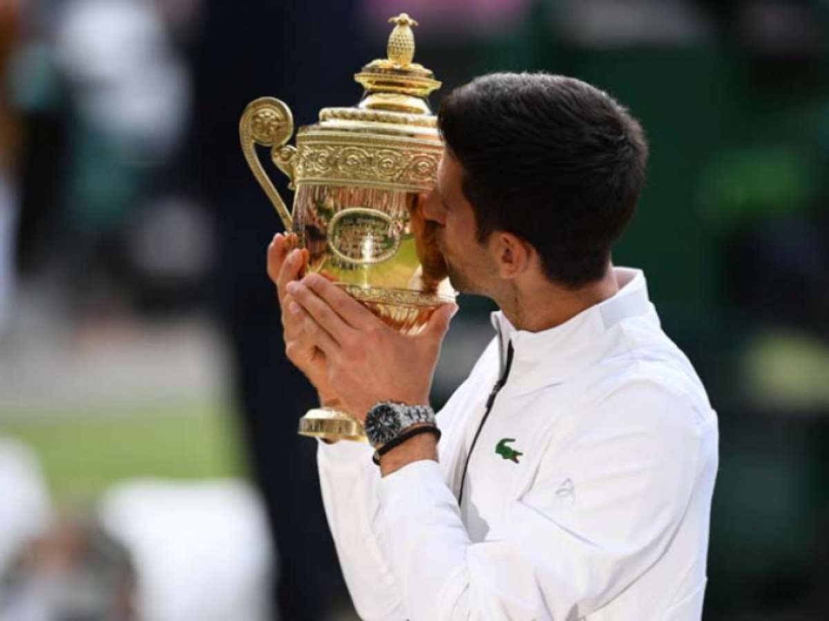 Djoko sobe na lista dos maiores